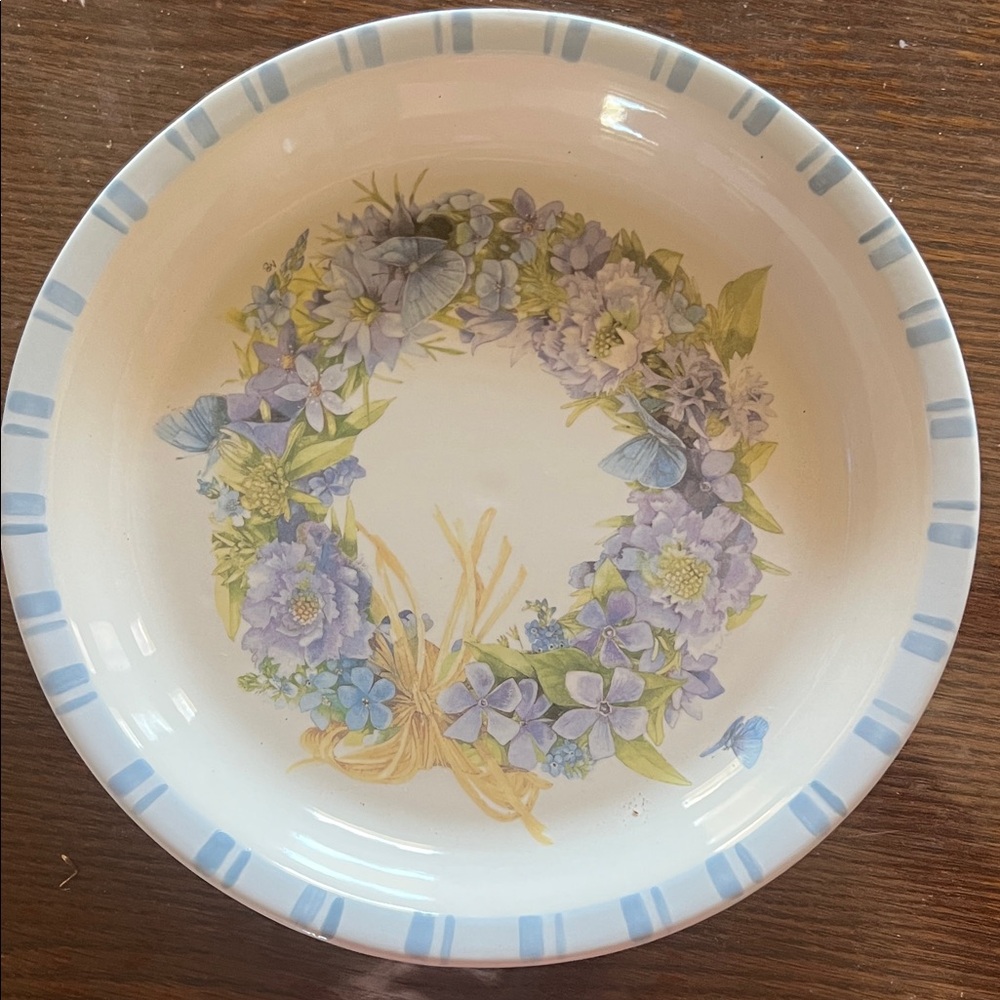 Marjolein Bastin Natures Sketchbook Plate LARGE Hallmark Butterfly Flower